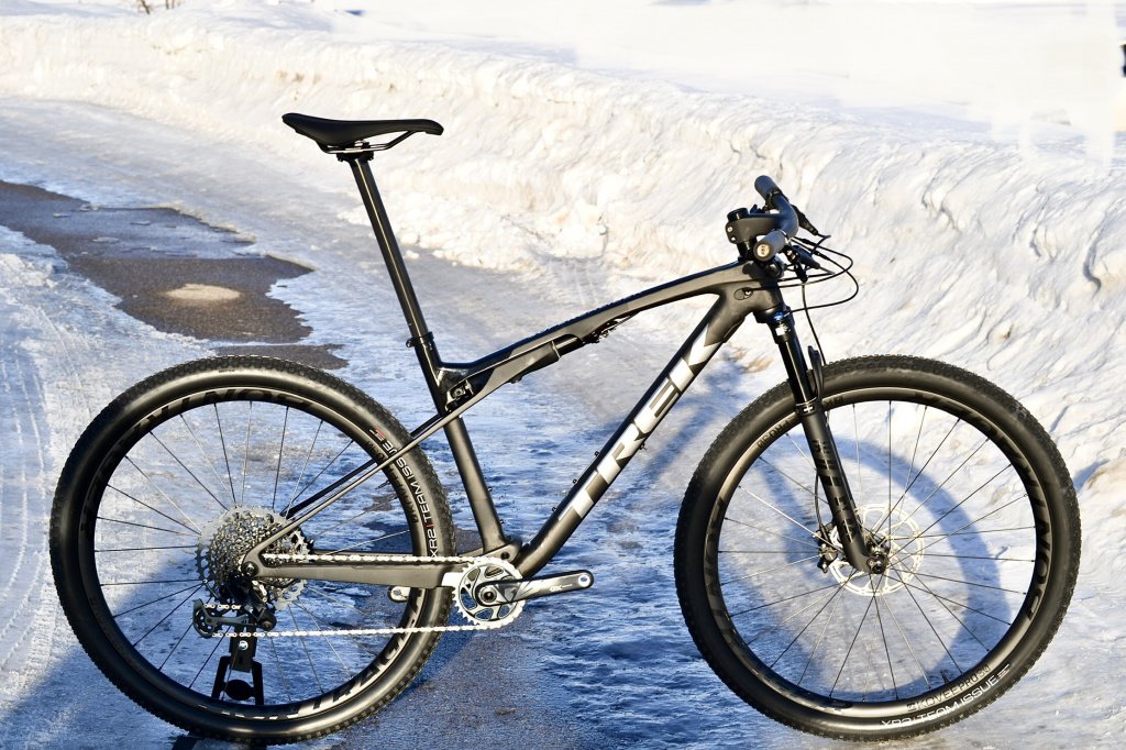 TREK SUPERCALIBER 9.8 GX.jpg
