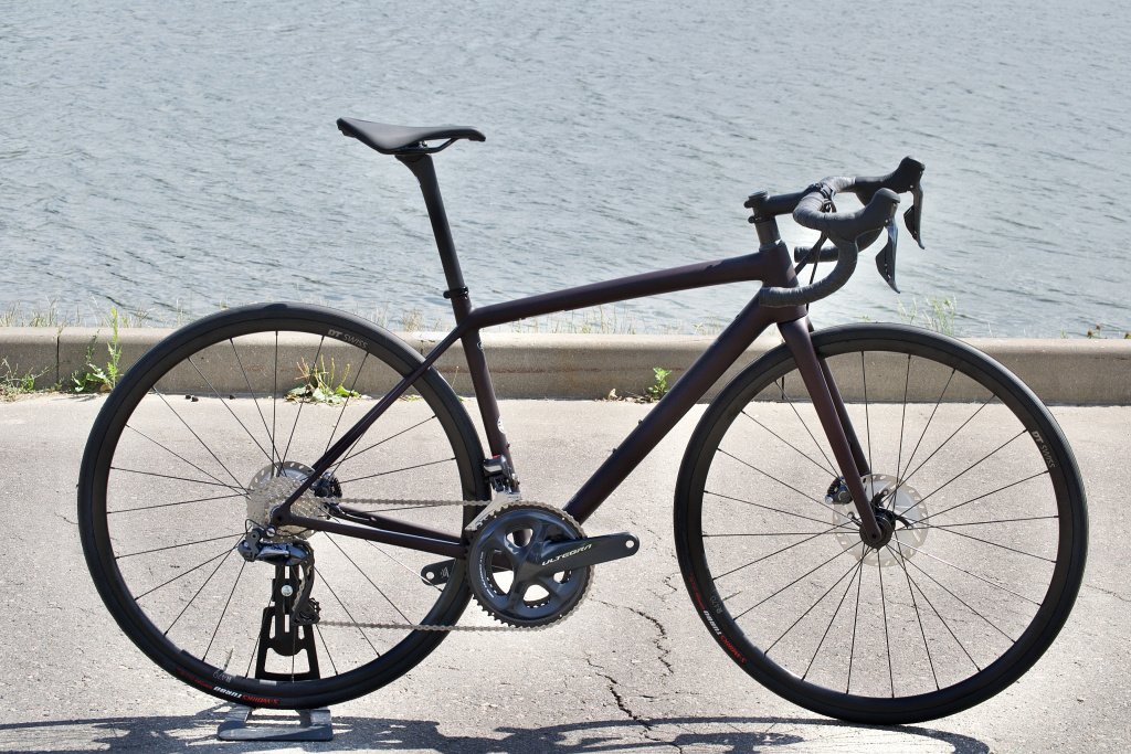 Specialized 2021 AETHOS EXPERT.jpg