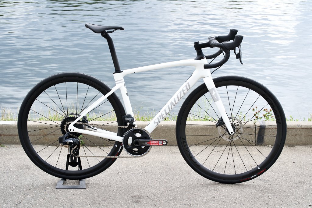 Specialized 2021 ROUBAIX PRO.jpg