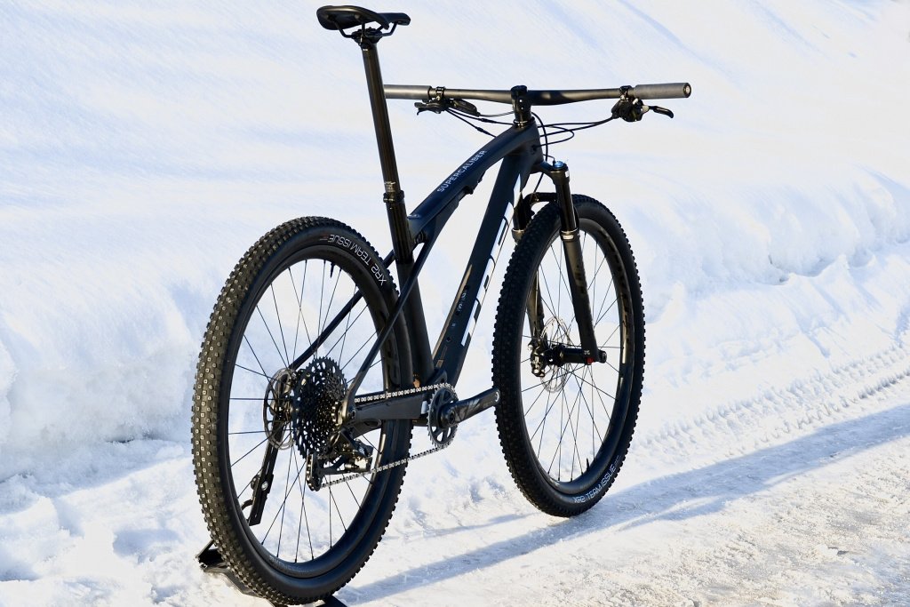 TREK SUPERCALIBER 9.8 GX.jpg