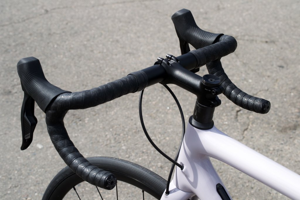  Specialized AETHOS COMP.jpg