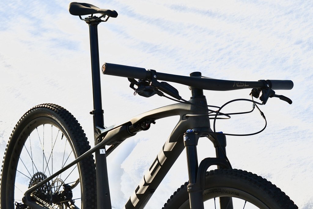 TREK SUPERCALIBER 9.8 GX.jpg