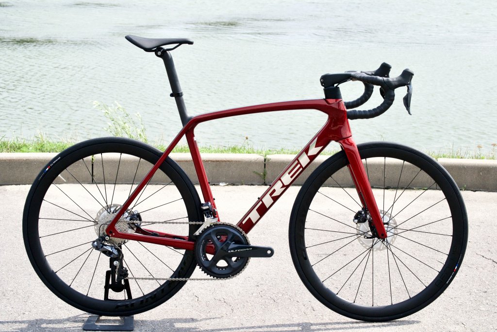 TREK EMONDA SLR 7.jpg