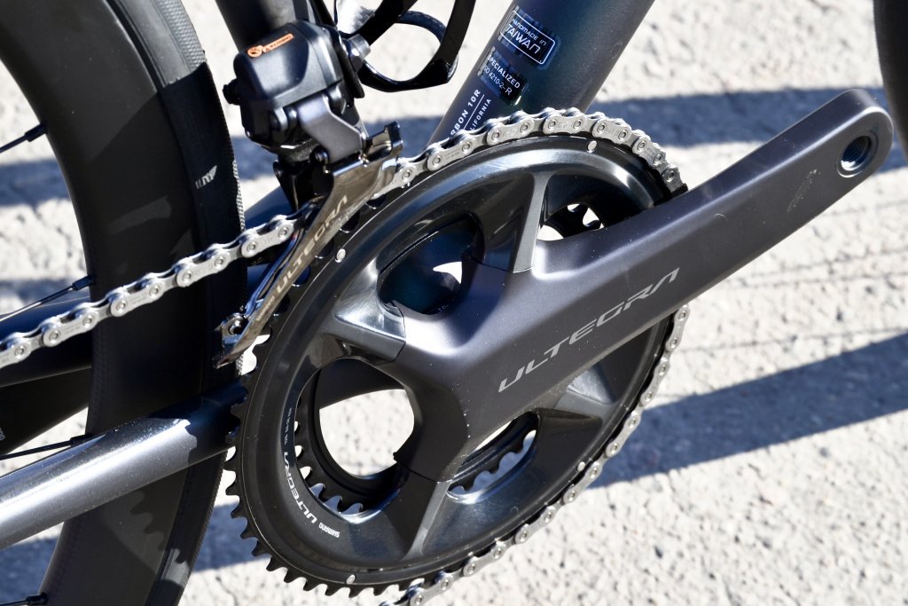 Specialized AETHOS EXPERT, Chameleon.jpg